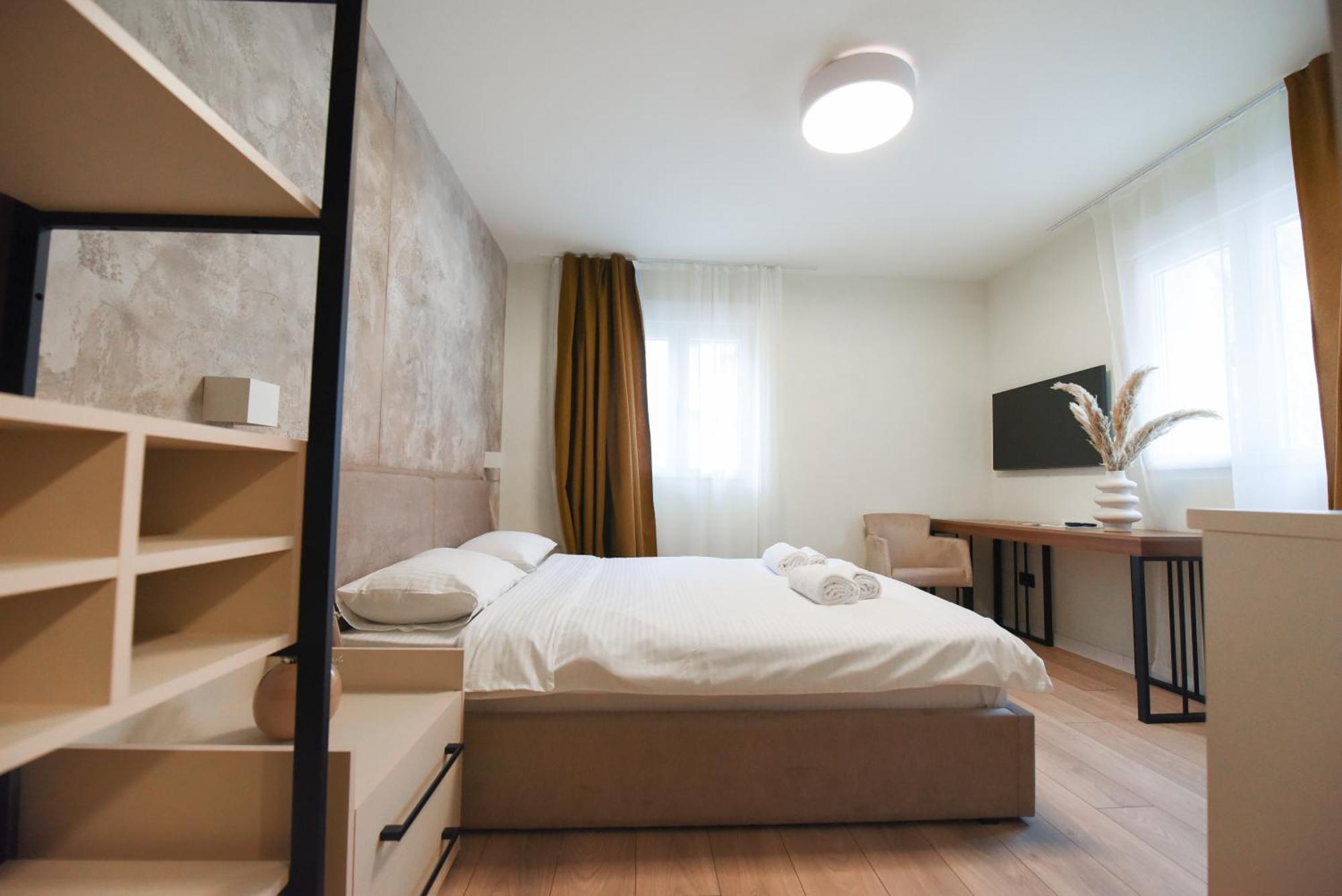 Hotel Iva Old Town