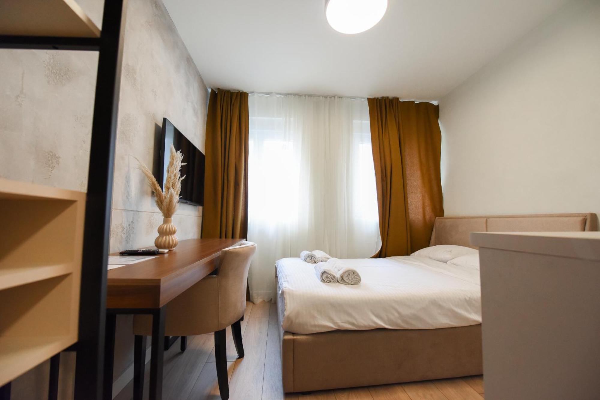 Iva Old Town Hotel 4*