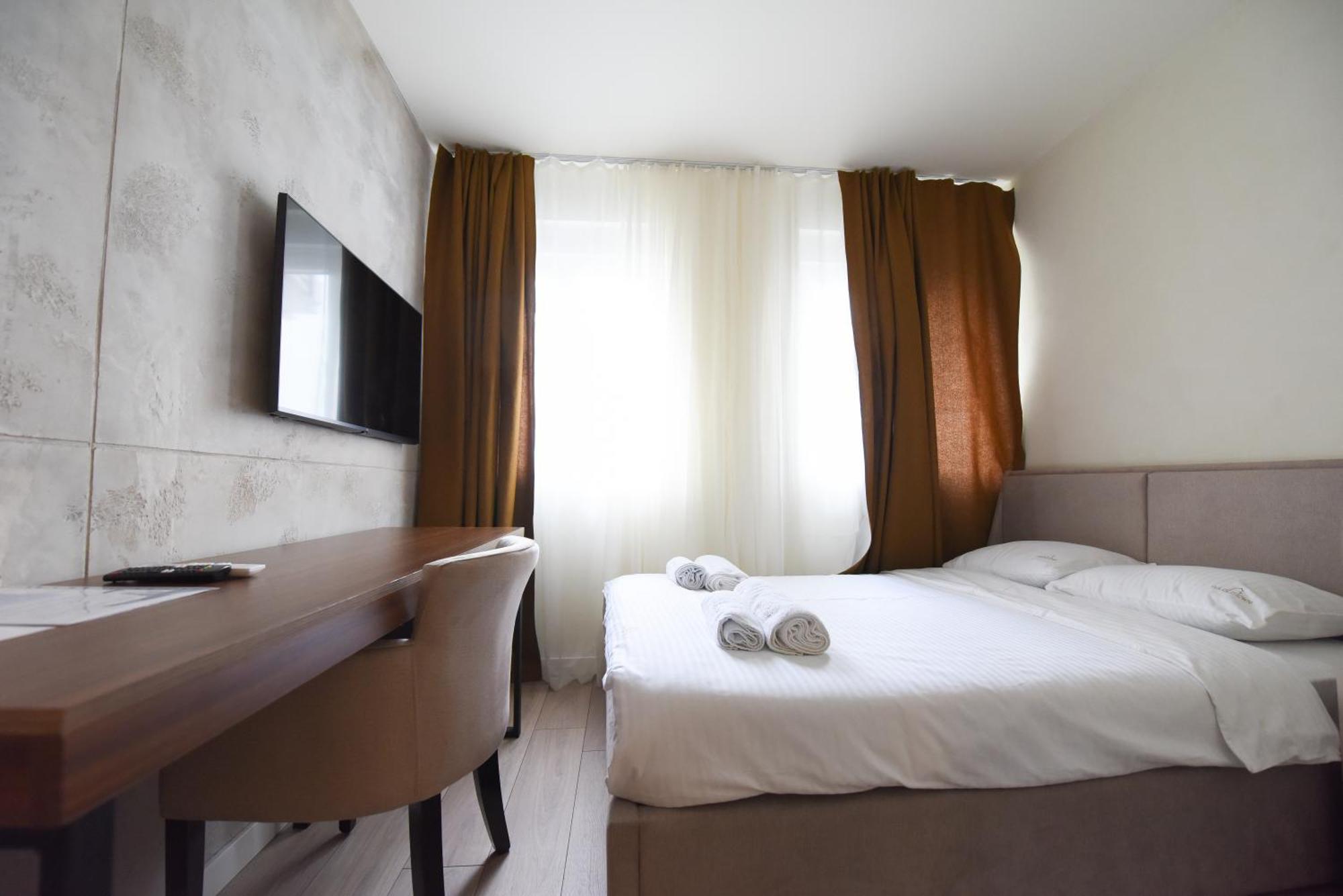 Iva Old Town Hotel