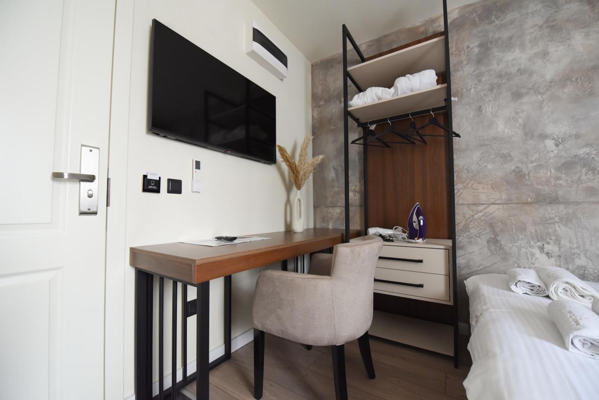 Iva Old Town 4* Belgrade