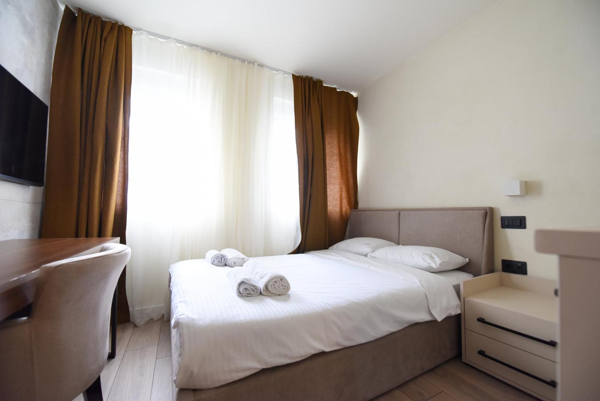 Iva Old Town Hotel 4*